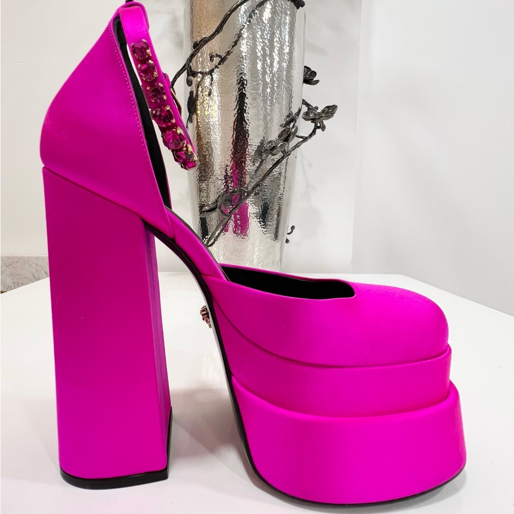 VERSACE Medusa Aevitas Platform Pumps EU:36 - Picture 4 of 12